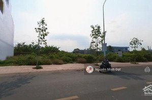 bán đất mặt tiền kinh doanh siêu đẹp gần svđ gò công ( dt: 110m2 + giá= 520 triệu ) có sổ hồng