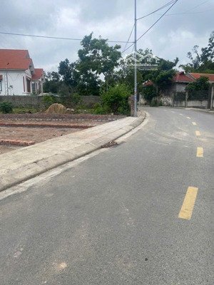 60m đất mặt đường nhựa tại thủy nguyên giá chỉ 565 triệu. không qua môi giới