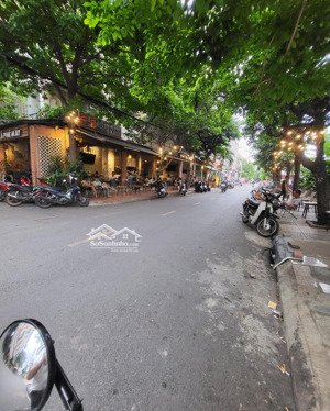 cho thuê mt đối diện chung cư carillon, dt 8 x 7m, 3 tầng st, buôn bán cafe, ăn uống sầm uất