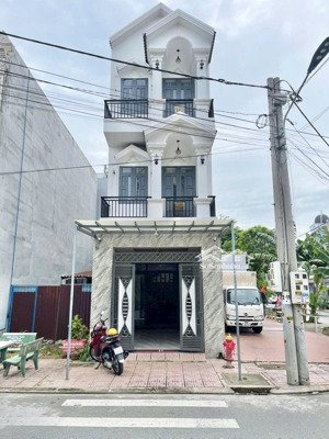 bán nhà kdc lê phong dĩ an bình dương