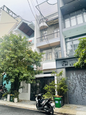 siêu phẩm nhà 3 lầu đường số tân quy (dt:4,4m x 20m ) giá tốt 15,5 tỷ thương lượng chính chủ