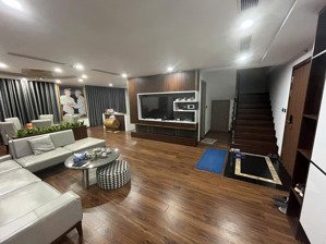 chính chủ gửi cho thuê 2 căn penthouse tòa udic westlake - võ chí công 258m² có slot ô tô đỗ hầm