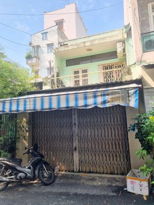 nhà bán hxh đ. hòa bình, tân phú - dt 61,5 m2, 4,1 x 15m (hậu 4,3), 1 trệt 1 lầu, sổ hồng riêng