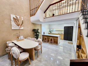 hàng xóm royal city, 15m ra ô tô tránh, ba gác đỗ cưả, ngõ nông rộng, 30m2+4tầng cự lộc .