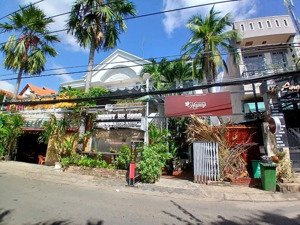 bán nhà mặt tiền số 63/9 đường 47 p. thảo điền tp. thủ đức