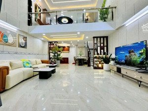 hẻm 339 lê văn sỹ ngang rộng 9m công nhận 186m t3l sân rộng , giá chỉ 39.9 tỷ thương lượng