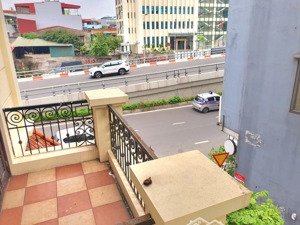 bán gấp nhà mặt phố hồng tiến, 38,5 tỷ, 150m2, 4 tầng, long biên, hà nộip