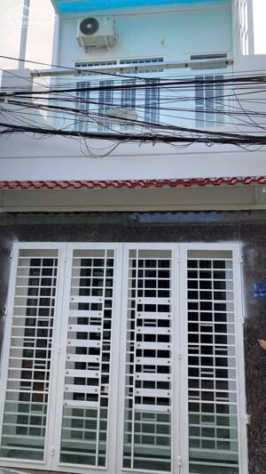 bán nhà 3 tầng hẻ Thân Nhân Trung, Bắc Nha Trang. 44m2 3pn. giá bán chỉ 3 tỷ 650 tr