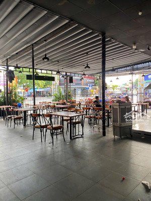 cần sang quán nhâu căn góc d1 kdc vietsing vitri vip kinh doanh buôn bán tốt dt 220m2