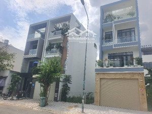 bán nhà nguyễn thị thập quận 7. dt 142m2. giá 16,5 tỷ. 5m x 28m. 4 tầng . hxh. gần huỳnh tấn phát