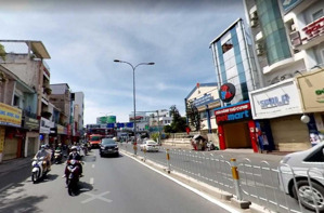 siêu vị trí bán nhà bạch đằng ngay ngã tư hàng xanh - dt: 14x22m ctxd: hầm 7 tầng, giá bán 35 tỷ tl