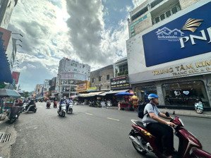 siêu phẩm góc 2 mặt tiền tân hương p. tân quý quận tân phú, dt: 16x18m, 4 tầng hđt: 250tr giá: 69tỷ