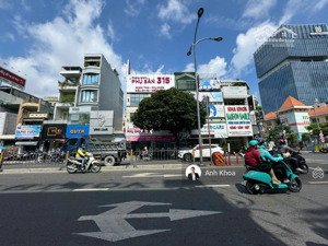 hiếm! góc 2 mặt tiền phan đăng lưu, pn - 4,2x21m (80,5m2) - 4 tầng - thu nhập 50tr/th. chỉ 24 tỷ tl