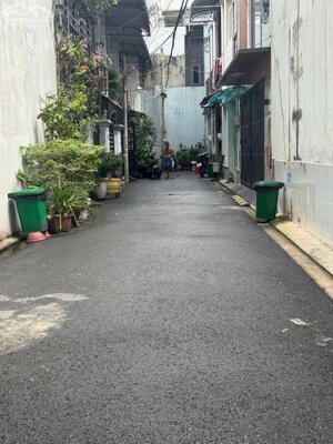 Nhà SHR 1 lầu đường nhựa 4m thới an 20 gần nhà máy bia tiger q12