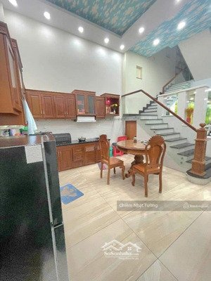 nhà mặt tiền kd đỉnh, đối diện chợ da sà, 4 tầng btct, 5m x 18m(90m2) khu tên lửa, nhỉnh 16ty