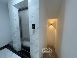 siêu phẩm, siêu hót, duy nhất có 102, ngõ thông, 6 tầng, thang máy - cự khối - long biên.