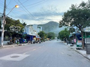 bán lô đất mặt tiền lý thái tổ phường vĩnh hoà diện tích 140 m ngang 7 m giá 65 tr/ m 2 hướng bắc