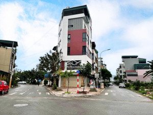 bán đất đấu giá thạch bàn, vỉa hè, ô tô tránh, kinh doanh, 76m2, mt5m, 17 tỷ nhỉnh