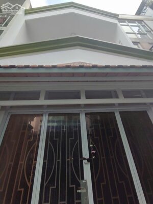 SÁ.T HẺM ÔTÔ THÔNG, Nhà 2 Tầng 55m2 3PN, P3 Gò Vấp, chỉ 5x tỷ