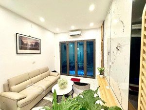 bán nhà nguyễn trãi thanh xuân gần nhiều trường đại học lớn nhà đẹp ở ngay 36m2 giá chỉ 6.99 tỷ