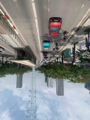 đường tố hữu. hà đông. hà nội 60m nhà cũ xác định bán đất. ôtô qua nhà mặt tiền 9m. giá chào 9,8 tỷ