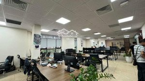 bán tòa văn phòng mặt phố thành thái, (view công viên cầu giấy), 210m2 mt 12m, 2 mặt đường ô tô