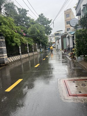 mặt tiền đường cách nguyễn thị định 50m - dt 44m2 giá 5,2 tỷ - quận 2 khu kinh doanh đủ ngành nghề