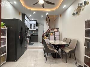 Bán nhà sau chợ Lai Xá, Hoài Đức. Sổ đỏ 30m2 nhà 5 tầng full nội thất. 180m đến Quốc Lộ 32