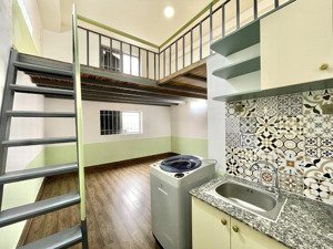 [hàng khủng] căn hộ gác cao đứng được full nội thất siêu đẹp có thang máy mới tinh siêu đẹp
