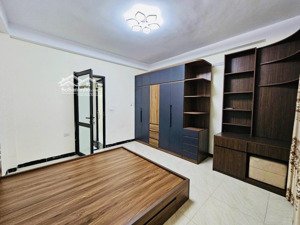 hiếm nhất phân khúc gần trung tâm big c 1 nhà ra ôtô diện tích rộng 40m giá nhỉnh 5x tỷ