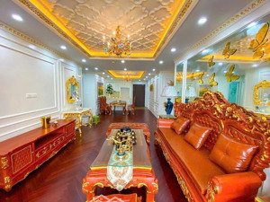 chính chủ cần bán căn hộ duplex center point 110 cầu giấy 4 ngủ 180m đẹp