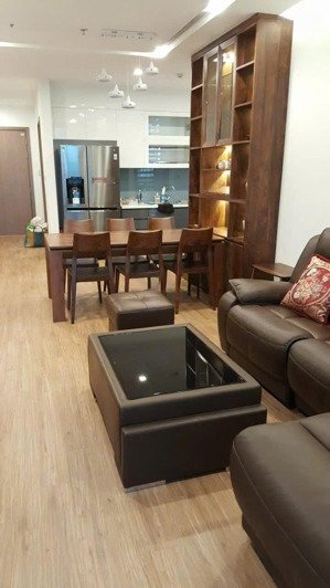 bán nhà chính chủ căn hộ vinhomes metropolis 29 liễu giai ba đình 104m 3 ngủ thoáng