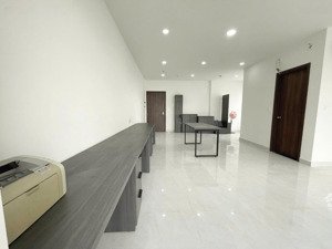 cho thuê căn hộ 2pn ban công chung cư sunrise riverside