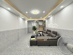 nhà mới phạm văn đồng p11, cn đủ 55m2 (4x14m), hẻm xe hơi thông phan văn trị, chỉ 4.4 tỷ còn tl