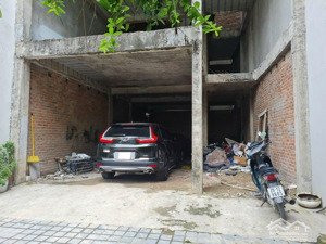 bán nhà riêng lê văn lương, phường trung hòa, cầu giấy giá32 tỷ, dt 100m2 có thương lượng