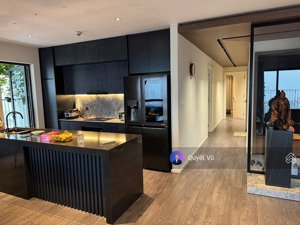 chính chủ bán căn 126/3pn2wc toà udic westlake tây hồ,sẵn nội thất,view đẹp,sổ có lh 