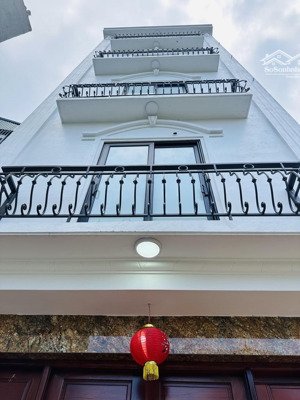 xuân đỉnh, ô tô đỗ cửa 5 tầng mới coong cạnh nhà văn hoá hàng xóm ubnd p xuân đỉnh pk 8đ