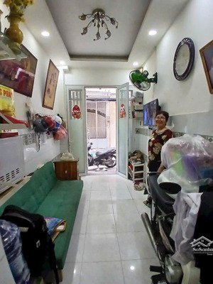 bán nr 18.4m2, 3pn, 3wc, 3,999 tỷ tại cách mạng tháng tám, p 15, q10, hcm, bao đẹp