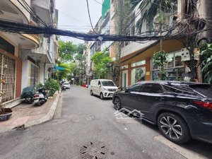 bán nhà phân lô mạc thái tổ cầu giấy vỉa hè rộng ô tô tránh 46m2, 4t sát mặt phố 15 tỷ
