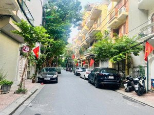 bán tòa nhà 7 tầng phố đỗ quang, 100m2 lô góc 2 mặt đường lớn siêu hiếm đẹp