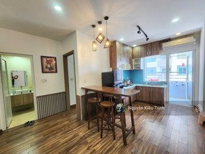 kiều trinh -704-2b nội thất gỗ căn hộ xéo biển thoáng mát cả ngày