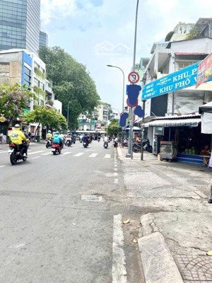 bình thạnh _ vị trí kinh doanh đường trước nhà 16m _ nhà 3 tầng _ 13,99 tỷ tl