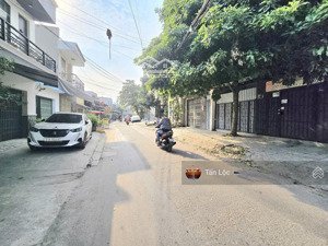 chỉ 20.4 tỷ có ngay nhà 2 tầng mt phường an phú, quận 2. dt 4,6x26m cn 120m2. ctxd hầm 5 tầng