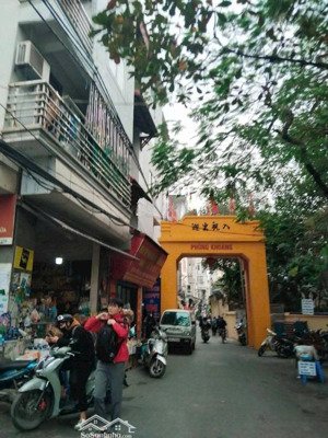 hàng hiếm tại đường phùng khoang, giá thỏa thuận, 185m2, 42pn, 42wc, 7 tầng, nam từ liêm, hà nội