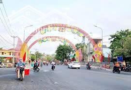 Chính chủ ngộp cần bán gấp lô đất đẹp, giá siêu tốt – cơ hội vàng cho nhà đầu tư hoặc khách mua xây ở lâu dài ngay trung tâm hành chính thị trấn Cần Đước- Long An