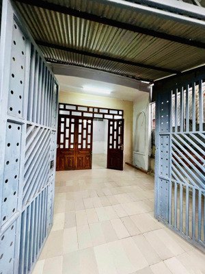 bán nhà 2 mặt tiền kinh doanh 100m2 p. bình đa, biên hòa