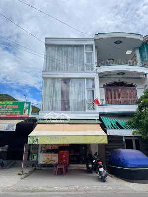 nhà 3 tầng đường tôn đức thắng tđc hòn rớ 1 nha trang- giá 5,8 tỷ