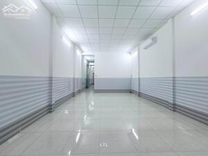 Cho thuê nhà trệt lầu hẻm 553 đường 30/4