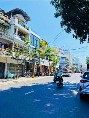 nhà 2 tầng ngô gia tự gần trịnh phong ra biển trần phú: 800m giá: 19 tỷ