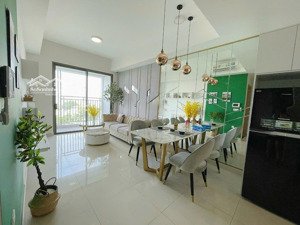 chuyên khu sân bay giá từ 16 tr chcc botanica premier.novaland. lh em: 083375579 call/ zalo